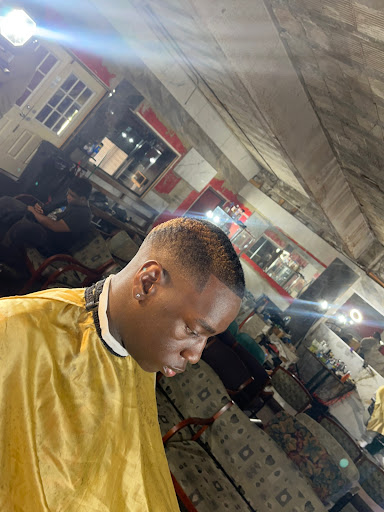 Barber Shop «SpotLight Barber Shop», reviews and photos, 2673 N Buffum St, Milwaukee, WI 53212, USA