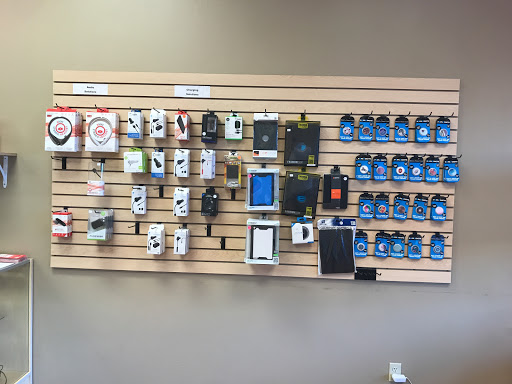 Cell Phone Store «Code Red Wireless», reviews and photos, 123 Westerville Plaza, Westerville, OH 43081, USA