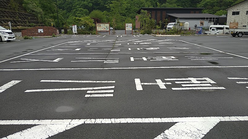 大沢駐車場