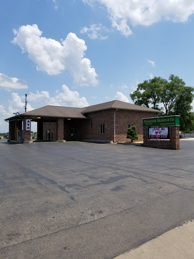 Petefish Skiles & Co Bank in Petersburg, Illinois