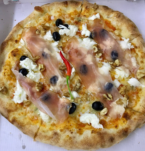 Cè Pizza per Te in Montepaone Lido, Provincia di Catanzaro