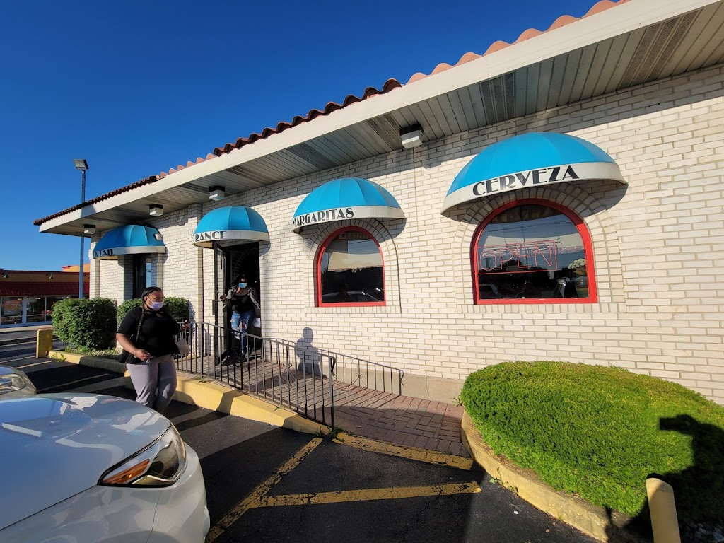 Pepe's Mexican Restaurant 60445