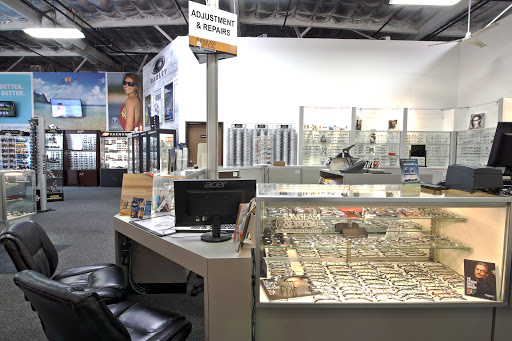 Sunglasses Store «Sunglass & Optical Warehouse», reviews and photos, 3450 Kurtz St, San Diego, CA 92110, USA