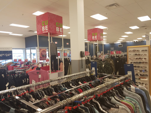 Department Store «Marshalls», reviews and photos, 1501 N Lewis Ave, Waukegan, IL 60085, USA