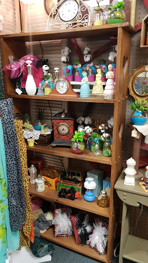 Craft Store «Homestead Hand Crafts», reviews and photos, 4536 Thousand Oaks # 106, San Antonio, TX 78233, USA