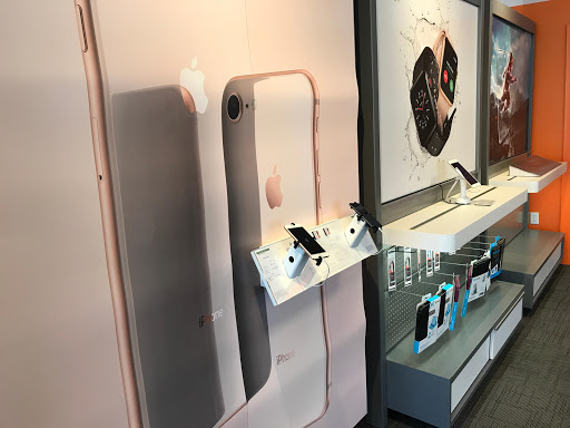 Cell Phone Store «AT&T Authorized Retailer», reviews and photos, 160 Boston Turnpike, Shrewsbury, MA 01545, USA
