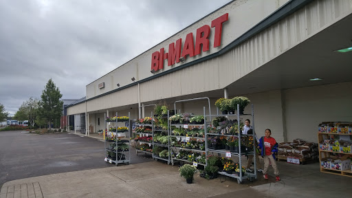 Department Store «Bi-Mart», reviews and photos, 444 Pacific Ave S, Monmouth, OR 97361, USA