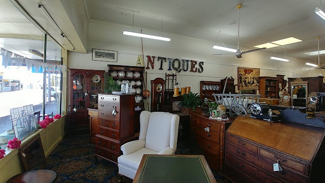 Antiques in Thames - Furniture store