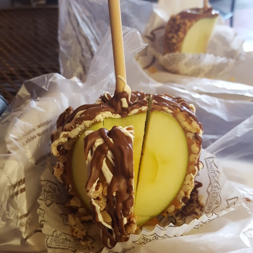 Chocolate Shop «Rocky Mountain Chocolate», reviews and photos, 522 River Walk St, San Antonio, TX 78205, USA