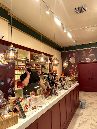 Cosmetics Store «Besame Cosmetics», reviews and photos, 3505 W Magnolia Blvd, Burbank, CA 91505, USA