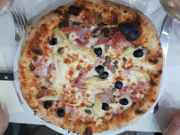 Pizza du Restaurant italien La Bufala à Pont-l'Évêque - n°11