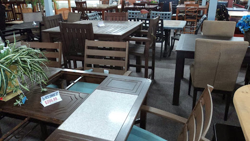 Department Store «Santa Fe Seconds», reviews and photos, 8615 Long Beach Blvd, South Gate, CA 90280, USA