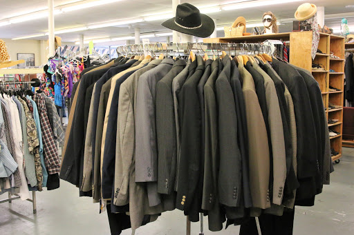 Used Clothing Store «T.E.A.M. Resale Shop», reviews and photos, 300 W Main St, Tomball, TX 77375, USA