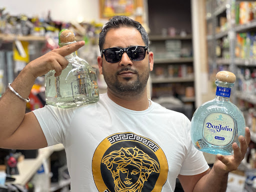 Supermarket «Hinky Dinky Supermarket», reviews and photos, 3110 M L King Ave, Flint, MI 48505, USA