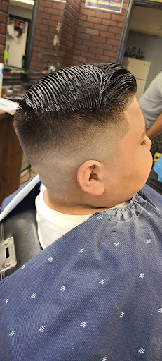 Barber Shop «Cut N Edge», reviews and photos, 521 S F St, Harlingen, TX 78550, USA