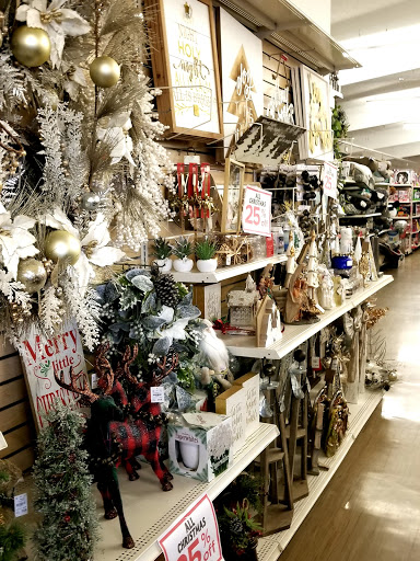 Home Goods Store «Tuesday Morning», reviews and photos, 653 156th Ave NE, Bellevue, WA 98007, USA