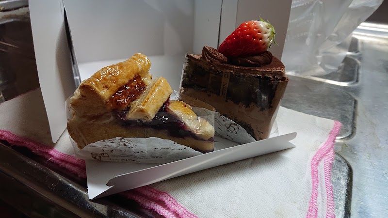 ケーキ屋くまさん家 長野県松川村東松川 デザート ショップ グルコミ