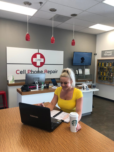 Mobile Phone Repair Shop «CPR Cell Phone Repair Charleston - West Ashley», reviews and photos, 821 Orleans Rd Unit 107, Charleston, SC 29407, USA