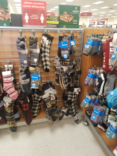 Department Store «T.J. Maxx», reviews and photos, 2467 W Stadium Blvd, Ann Arbor, MI 48103, USA