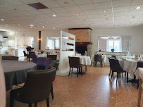 Atmosphère du La Pommeraie | Restaurant | Traiteur | Mariage | Séminaire | Anniversaire | Cérémonie | a Bernay à Treis-Sants-en-Ouche - n°4