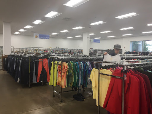 Thrift Store «Goodwill Store and Donation Center - Monona», reviews and photos, 2501 Royal Ave, Monona, WI 53713, USA