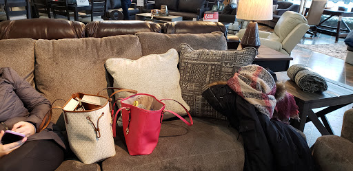 Furniture Store «Ashley HomeStore», reviews and photos, 2451 S Randall Rd, Algonquin, IL 60102, USA