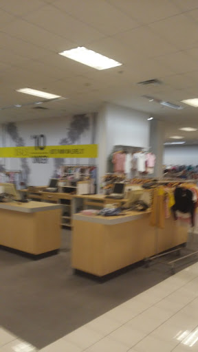 Clothing Store «Forever 21», reviews and photos, 200 Inland Center Dr, San Bernardino, CA 92408, USA
