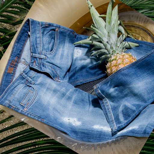 Stores to buy jeans Santo Domingo