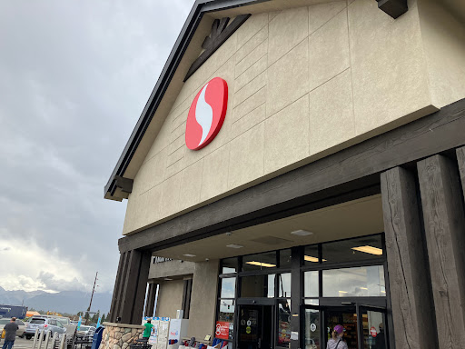 Grocery Store «Safeway», reviews and photos, 1900 N Poplar St, Leadville, CO 80461, USA