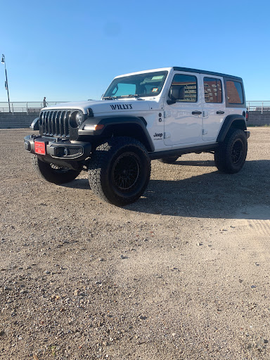 Jeep Dealer «Lambert Auto Sales Inc», reviews and photos, 5 River Rd, Claremont, NH 03743, USA