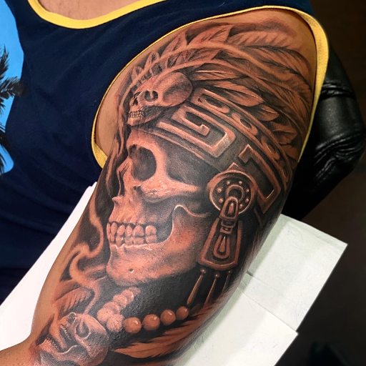 Explore statue of liberty tattoo ideas, creative tattoo ideas in Fontana, available at Iconiq Tattoo Studio
