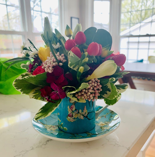 Florist «The English Garden Flower Shop», reviews and photos, 8 S Prospect Ave, Clarendon Hills, IL 60514, USA