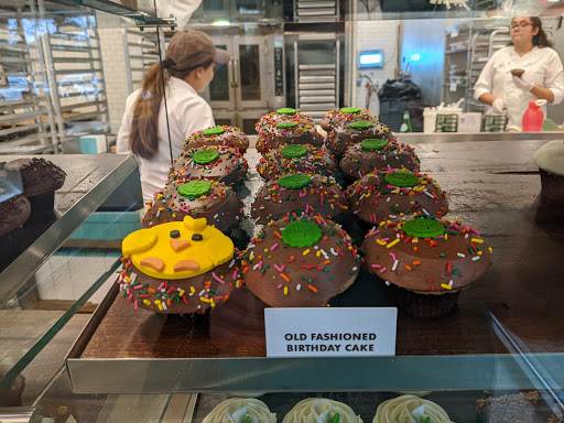 Pastry Shop «Crave», reviews and photos, 2501 Research Forest Dr, The Woodlands, TX 77381, USA