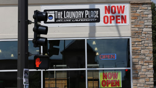 Laundromat «The Laundry Place Deluxe Laundromat», reviews and photos, 1475 University Ave W, St Paul, MN 55104, USA