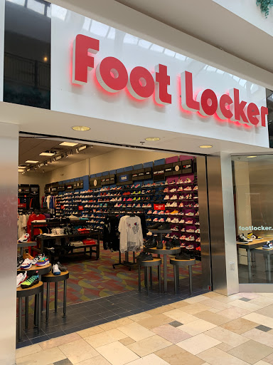 Shoe Store «Foot Locker», reviews and photos, 184 Exton Square Mall, Exton, PA 19341, USA
