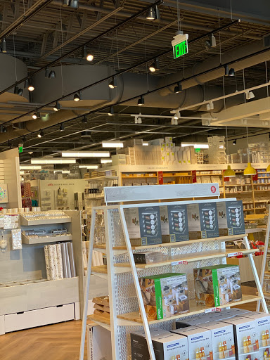 Home Goods Store «The Container Store», reviews and photos, 8508 Leesburg Pike, Vienna, VA 22182, USA