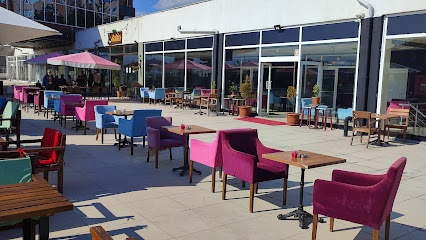 Balkon Cafe & Oyun Cafe