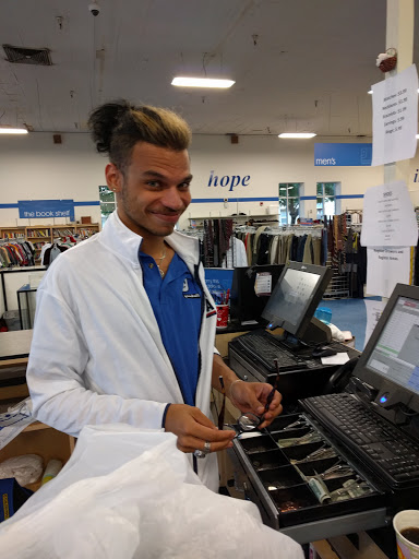 Thrift Store «Goodwill Aurora - Colfax», reviews and photos, 10590 E Colfax Ave, Aurora, CO 80010, USA