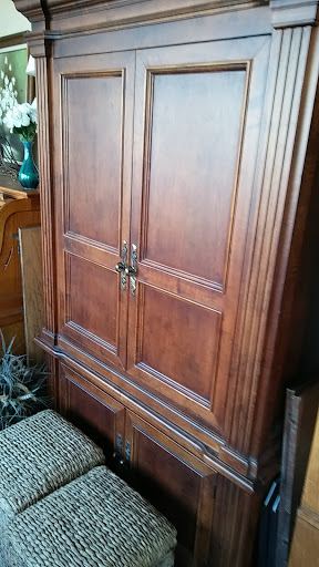 Thrift Store «Happy Tails Thrift Store», reviews and photos, 1825 Springs Rd, Vallejo, CA 94591, USA