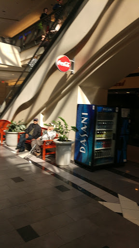 Shopping Mall «Solomon Pond Mall», reviews and photos, 601 Donald Lynch Blvd, Marlborough, MA 01752, USA