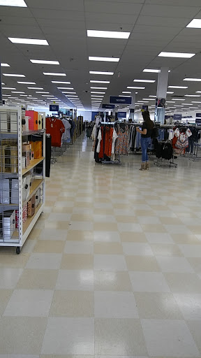 Department Store «Marshalls», reviews and photos, 2310 Monument Blvd, Pleasant Hill, CA 94523, USA