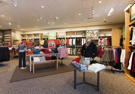 Clothing Store «Orvis», reviews and photos, 934 Old Country Rd, Garden City, NY 11530, USA