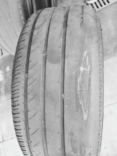 Tire Shop «Walmart Tires & Auto Parts», reviews and photos, 2500 W Broward Blvd, Fort Lauderdale, FL 33312, USA