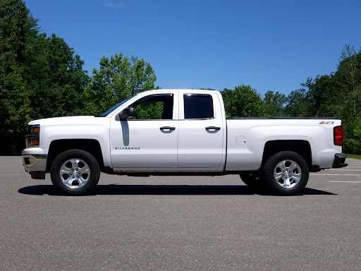 Used Car Dealer «Auto Mart Truck & Car Sales», reviews and photos, 53 S Main St, Derry, NH 03038, USA