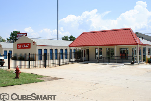 Self-Storage Facility «CubeSmart Self Storage», reviews and photos, 3831 Redwing Cir, Decatur, GA 30032, USA