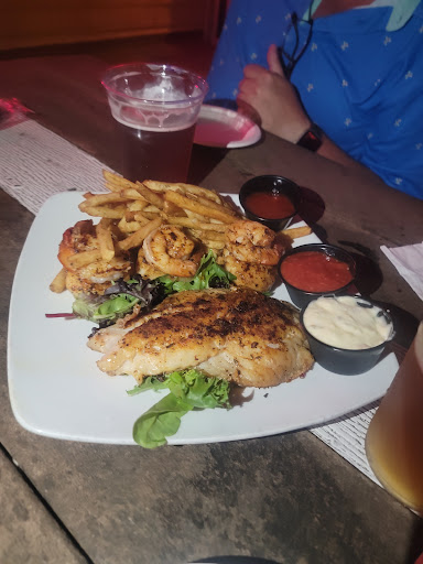 Seafood Restaurant «Gulfshore Grill and The Cottage Beach Bar», reviews and photos, 1250 Estero Blvd, Fort Myers Beach, FL 33931, USA