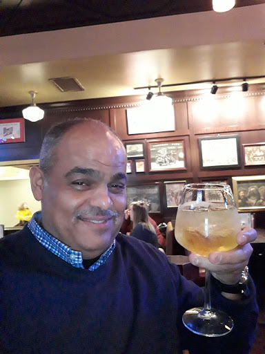 Bowling Alley «Southport Lanes & Billiards», reviews and photos, 3325 N Southport Ave, Chicago, IL 60657, USA