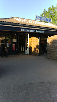 Extérieur du Restaurant Le RPA à Sainte-Marthe - n°3