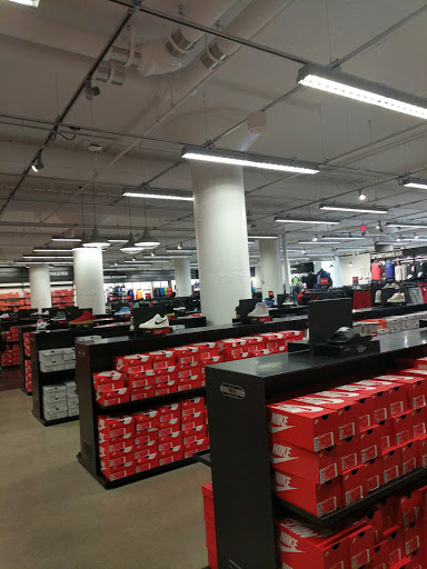 Sporting Goods Store «Nike Factory Store», reviews and photos, 1403 New York Ave NE, Washington, DC 20002, USA