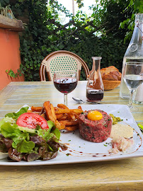 Plats et boissons du Restaurant français La Vache qui Fume à La Chapelle-Saint-Géraud - n°14